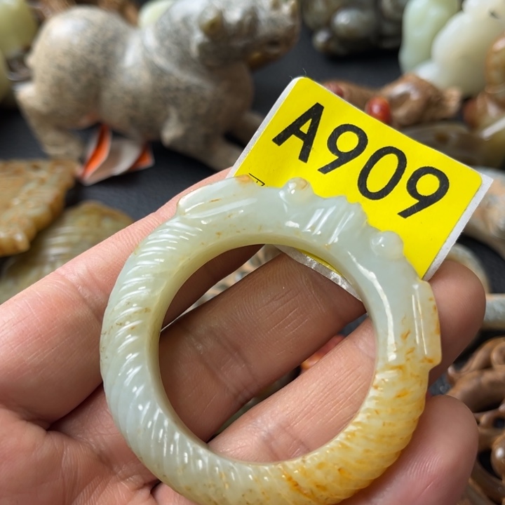 和田玉颈饰未镶嵌聪****百