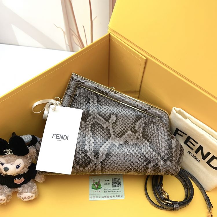 未使用 FENDI/芬迪 单肩包/C536743905/[251227SSS]