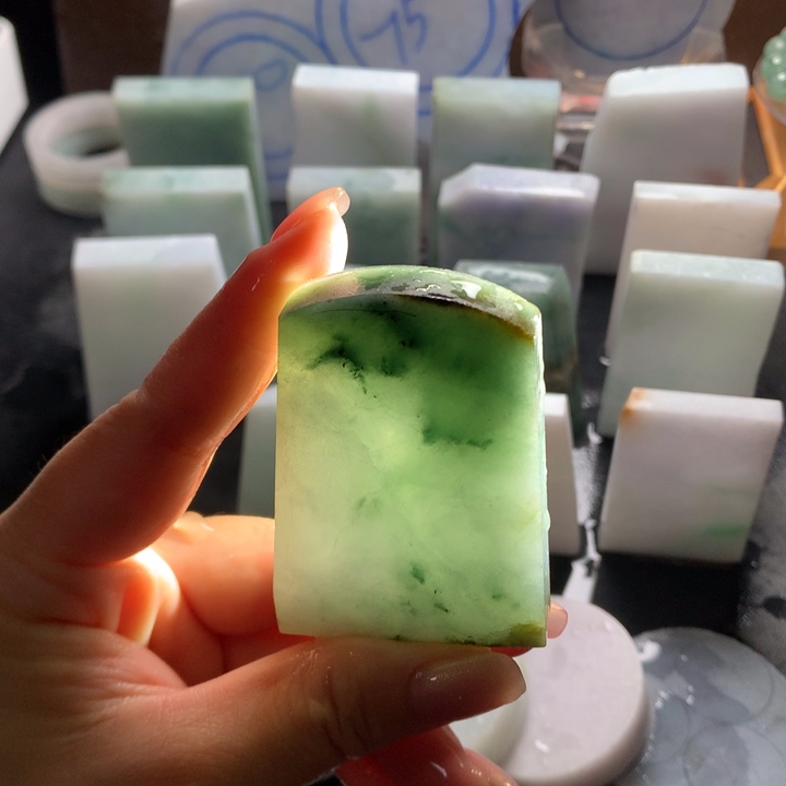 定制翡翠未镶嵌包工包料4