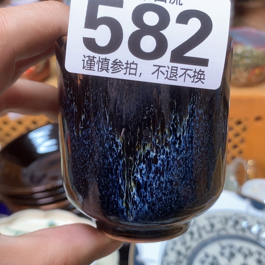 瓷片沉*精美瓷器。。。。。。。