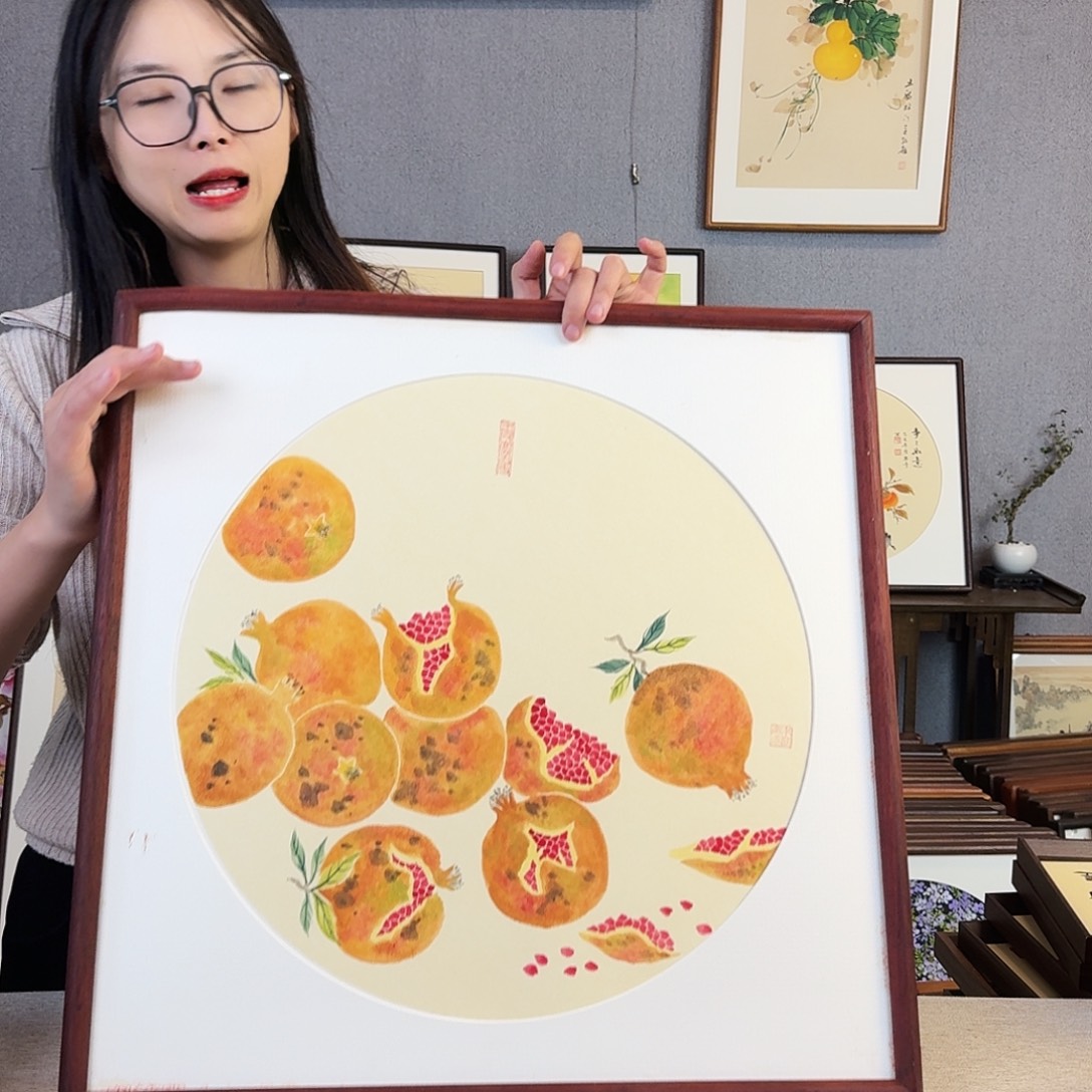 书法手绘带框尺寸： 53*53