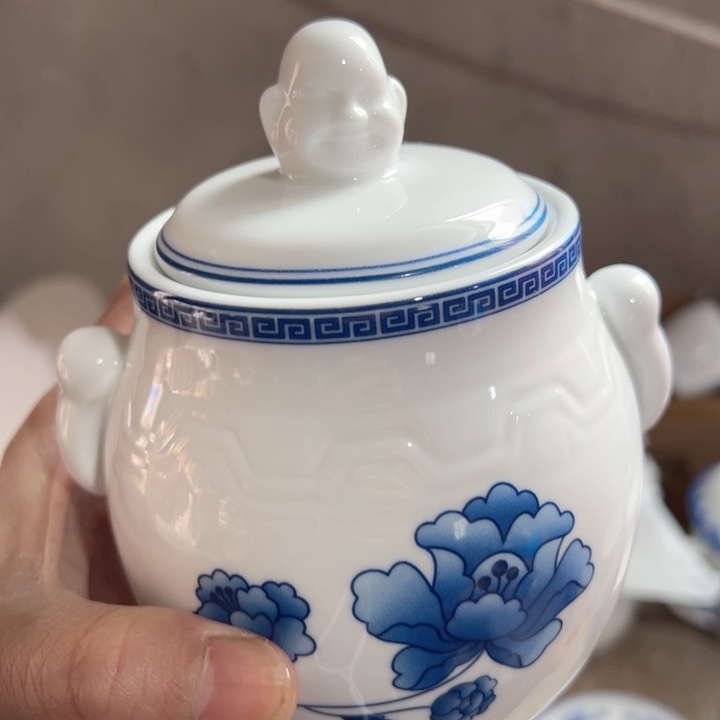 杯青韵炖盅陶瓷一个