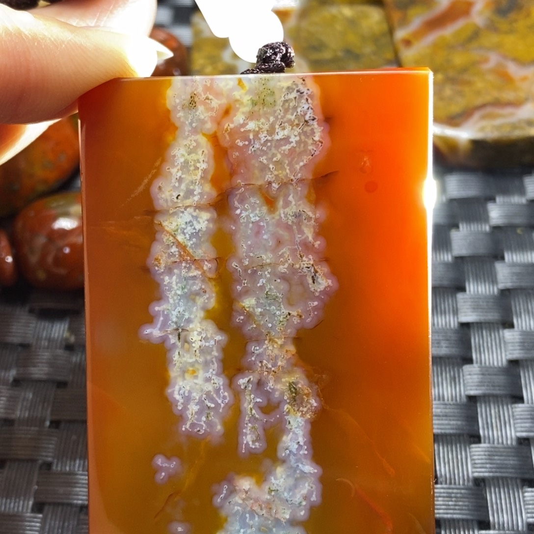 玛瑙/玉髓挂件未镶嵌