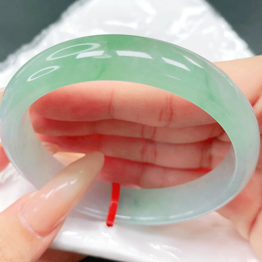 翡翠未镶嵌手镯59