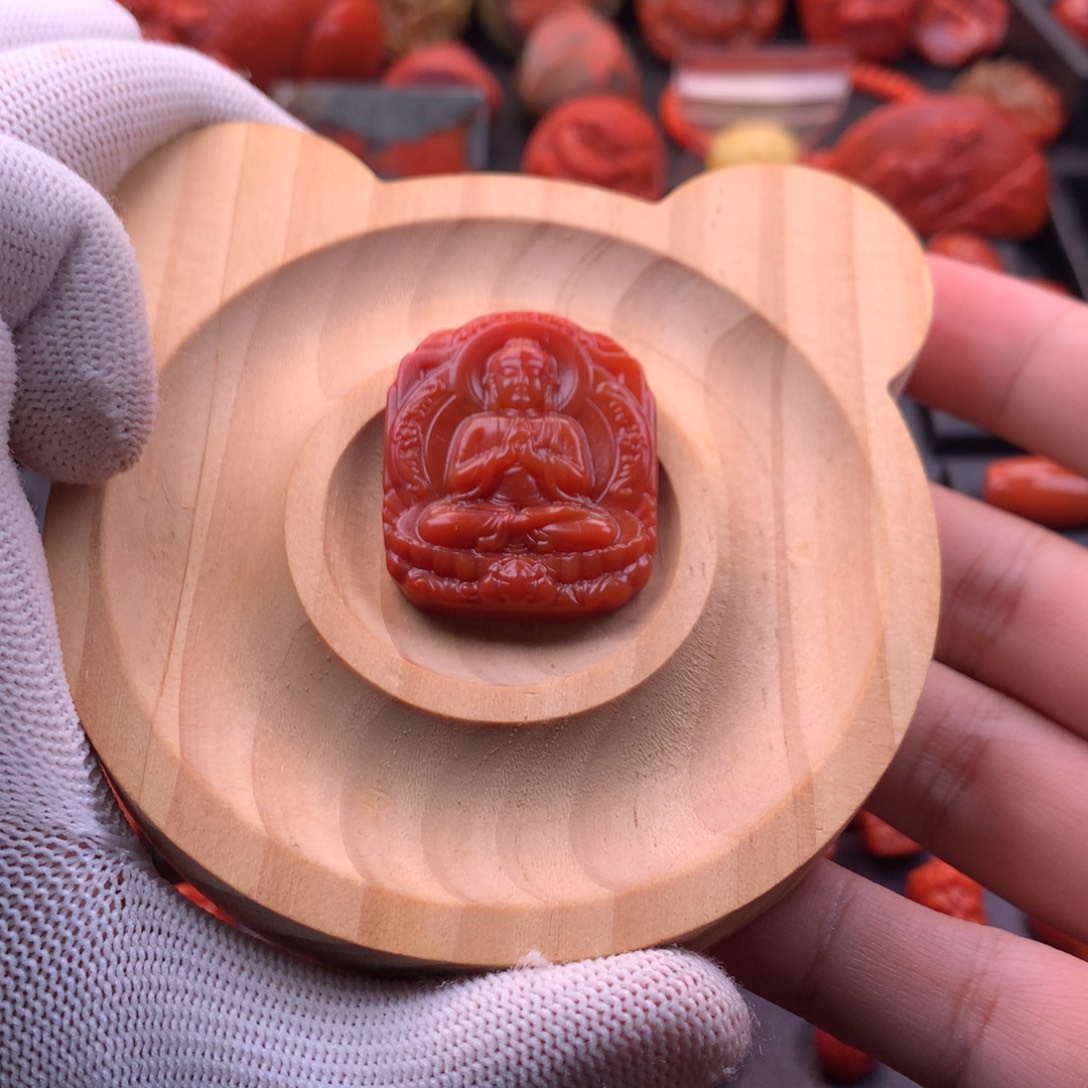 南红玛瑙未镶嵌【传仁】精工雕刻柿子红大日如来吊牌29mm34