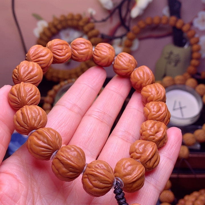 桃核手串心*?龙纹桃核