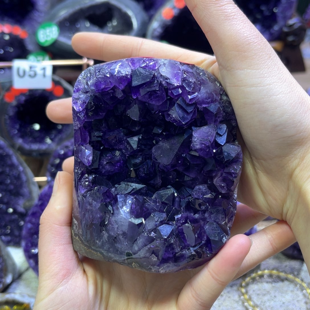 紫晶摆件未镶嵌紫水晶