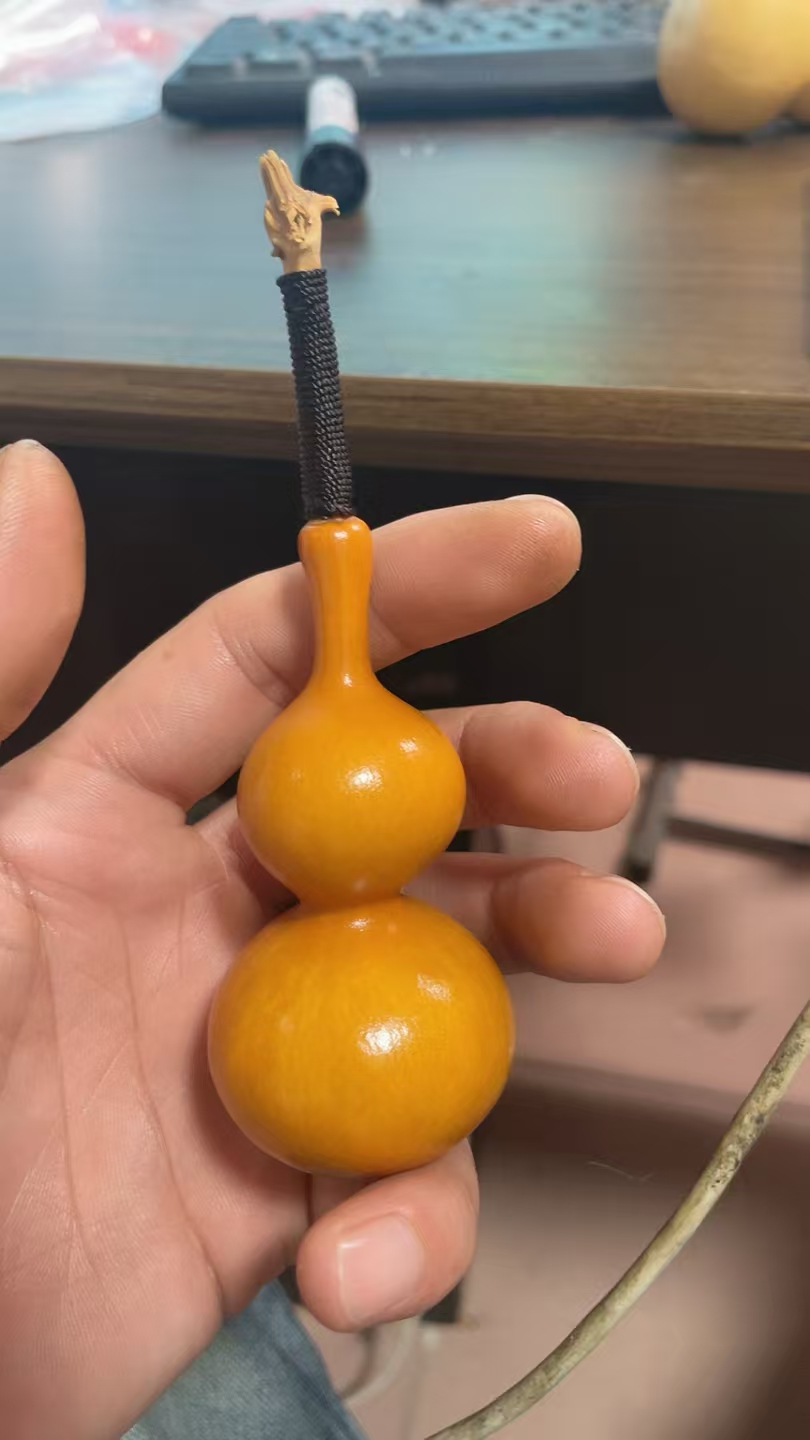 天然小葫芦手把件文玩带龙头适合盘玩的福禄葫芦