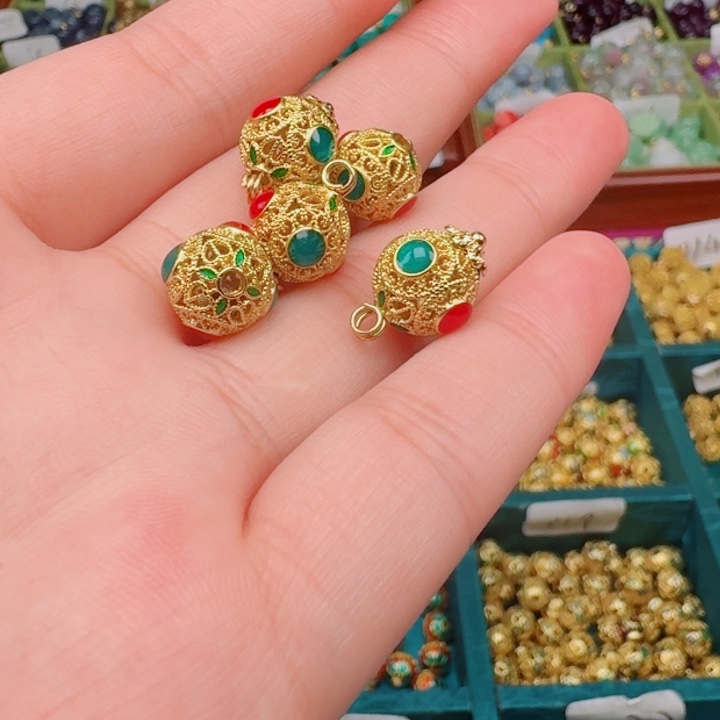 圆珠扣铜扣压襟盘扣