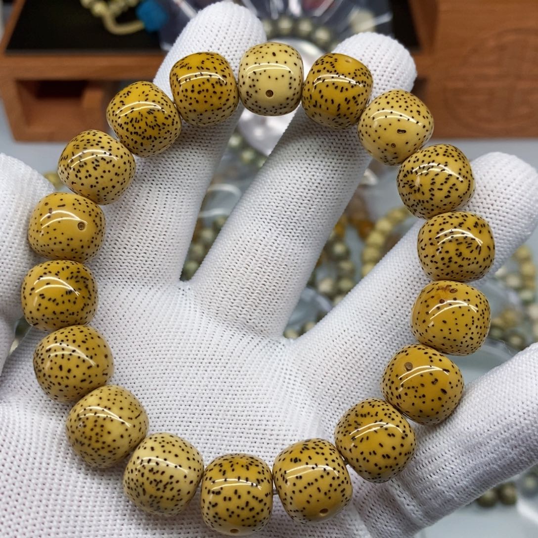 星月菩提吊坠星月菩提