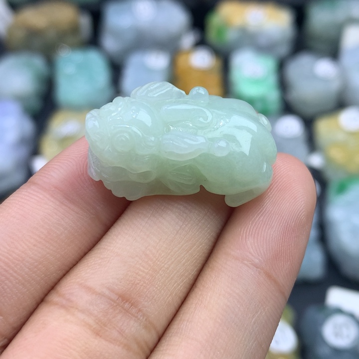 翡翠颈饰未镶嵌养****8天然缅甸翡翠