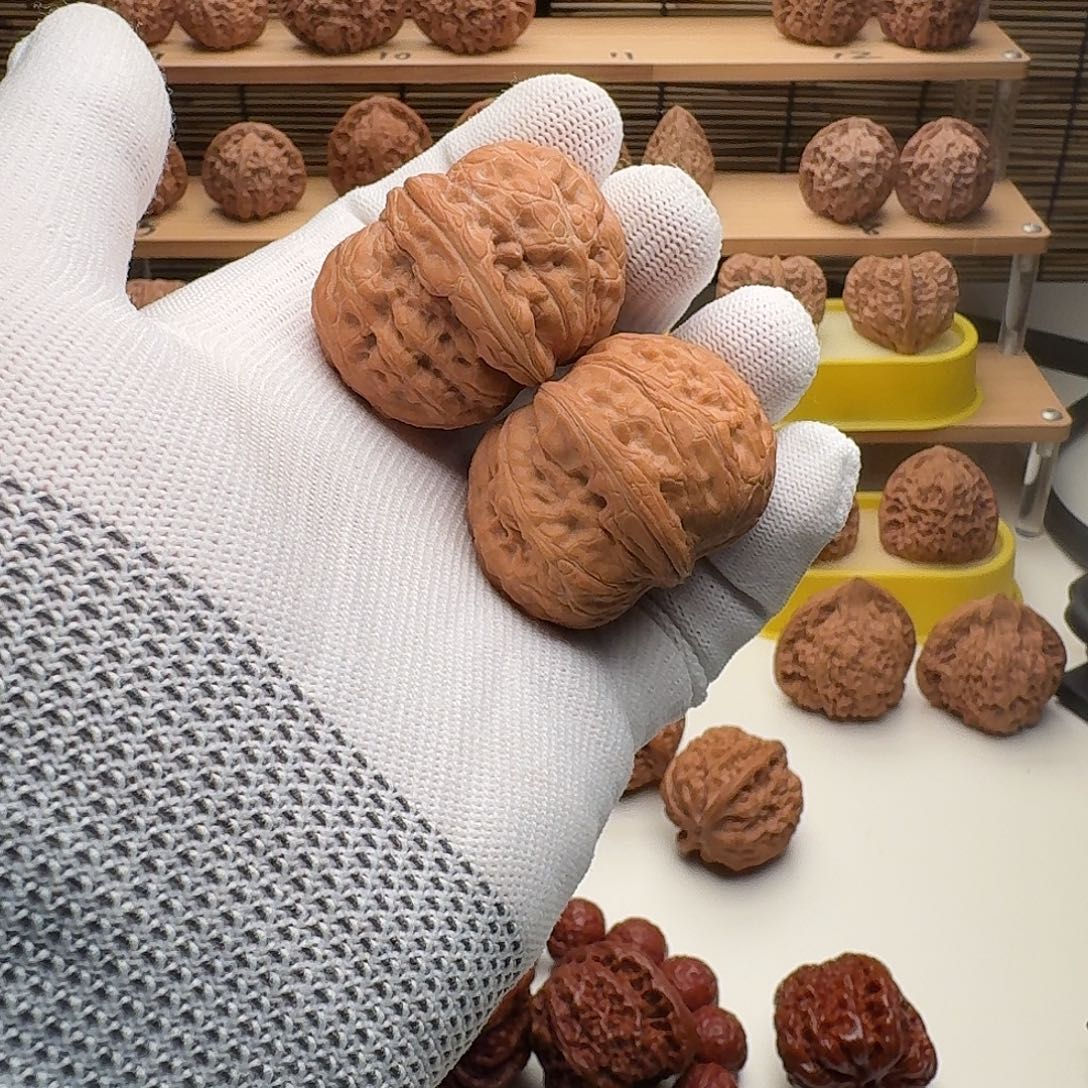 吊坠文玩核桃40边44肚全品极品元宝 