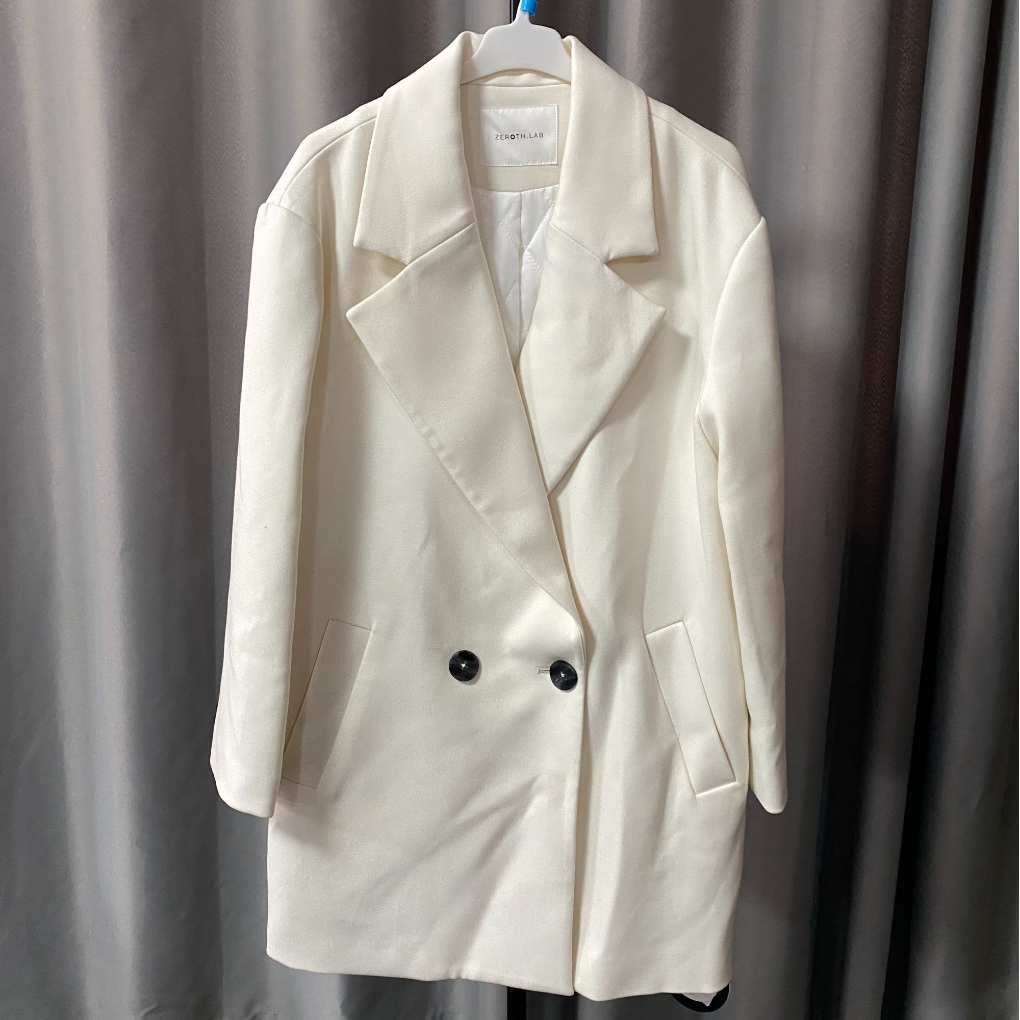 H140翻领中长款西服