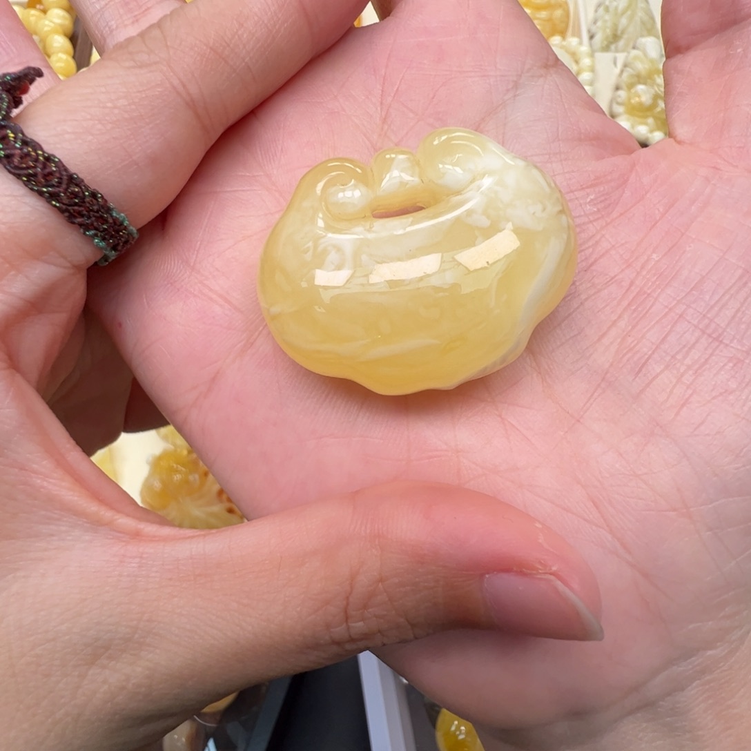 蜜蜡未镶嵌裸石蜜蜡