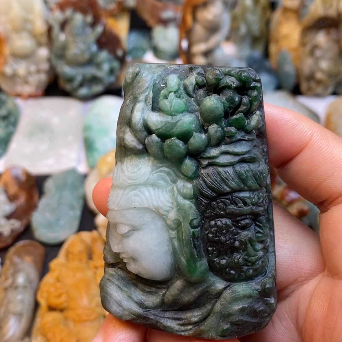 定制翡翠未镶嵌特色19