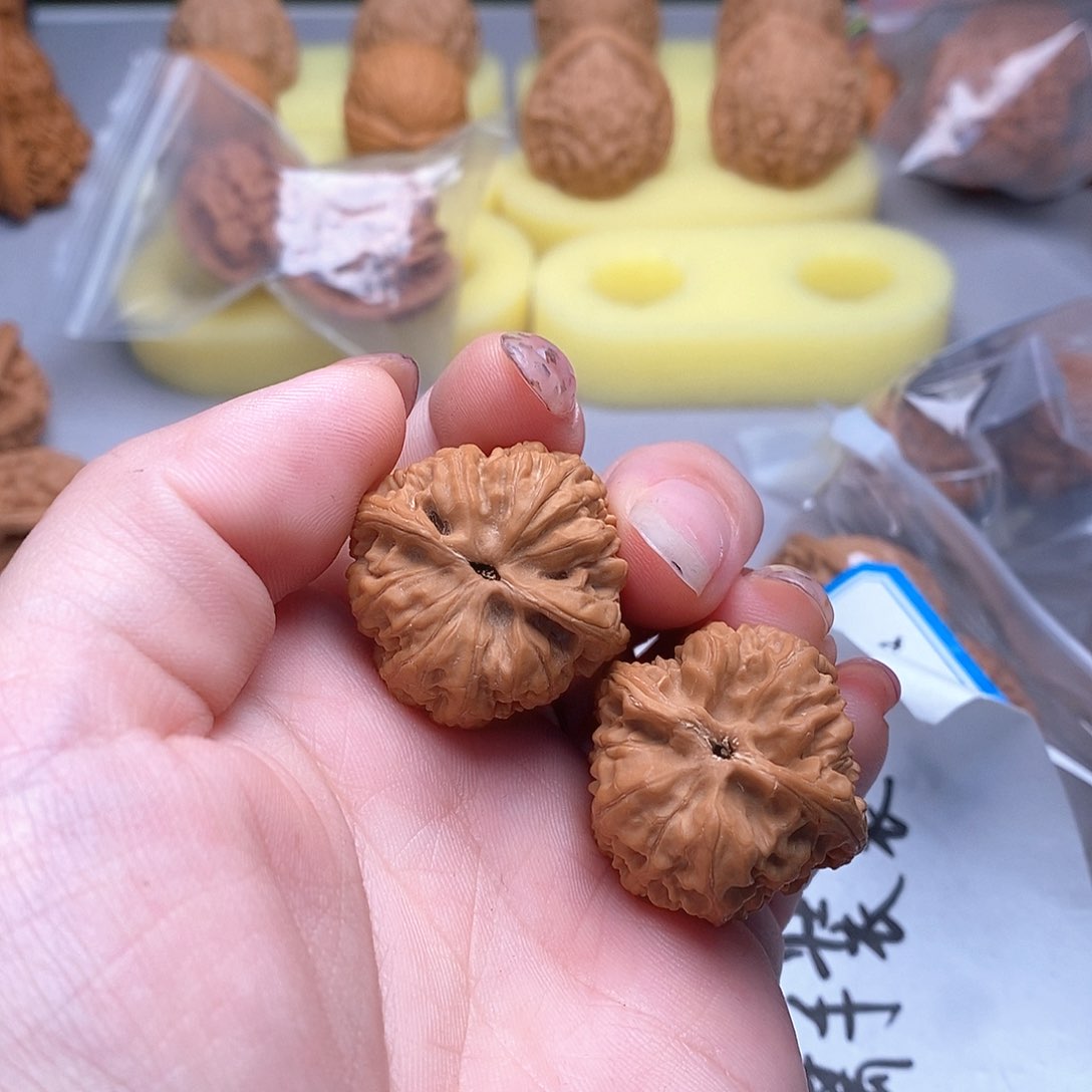 吊坠文玩核桃野核