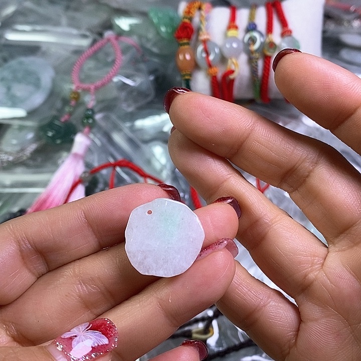 翡翠颈饰未镶嵌罗*1吊坠