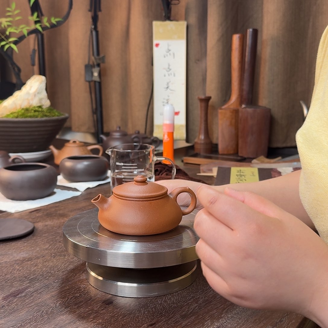 紫砂壶作品泥料品寒江壶