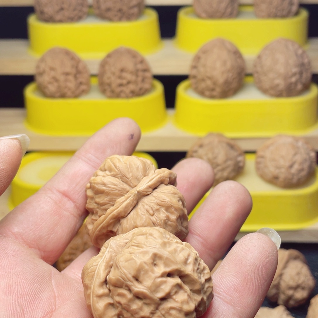 文玩核桃把件什****3蛤蟆头