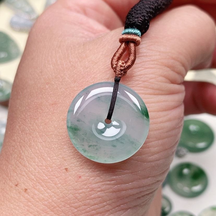 【闪购商品】颈饰未镶嵌翡翠