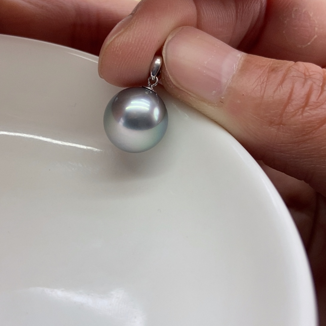 18K金镶嵌海水珍珠吊坠(不含链)