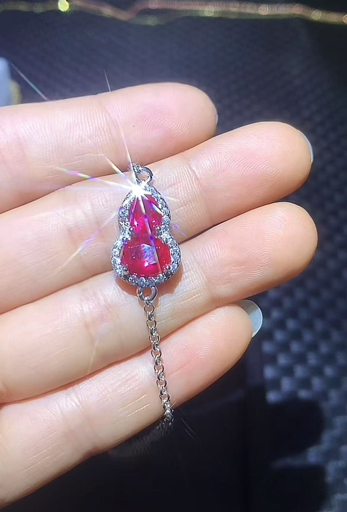   【南非定制】经典高级轻奢大气百搭手链 xb1015229