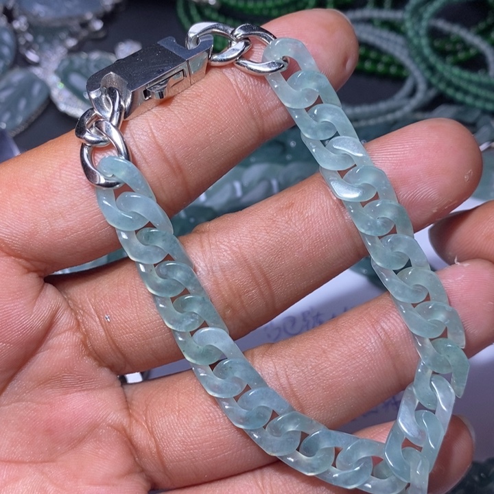 翡翠未镶嵌颈饰天然翡翠