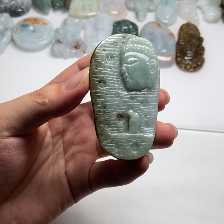 翡翠未镶嵌颈饰求佛问道22