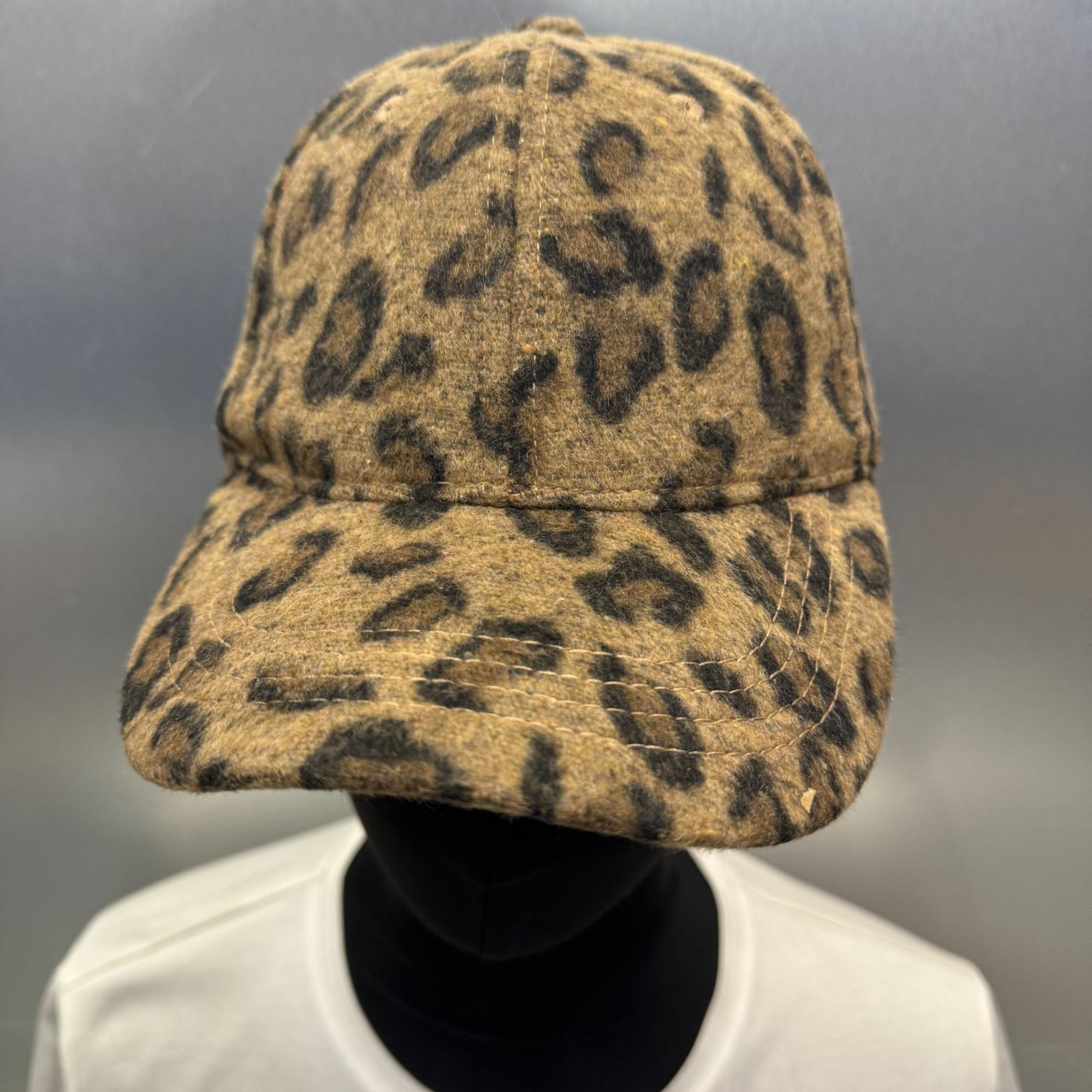 福利区-122293-MOM满印豹纹设计时尚棒球帽