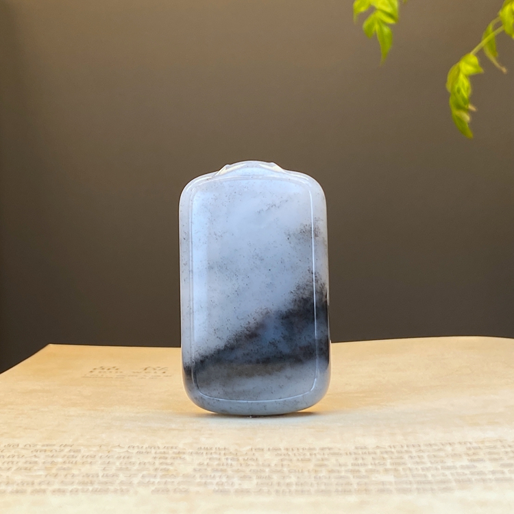 新疆和田玉青花无事牌手工雕刻玉石男士挂件天然山水意境优美