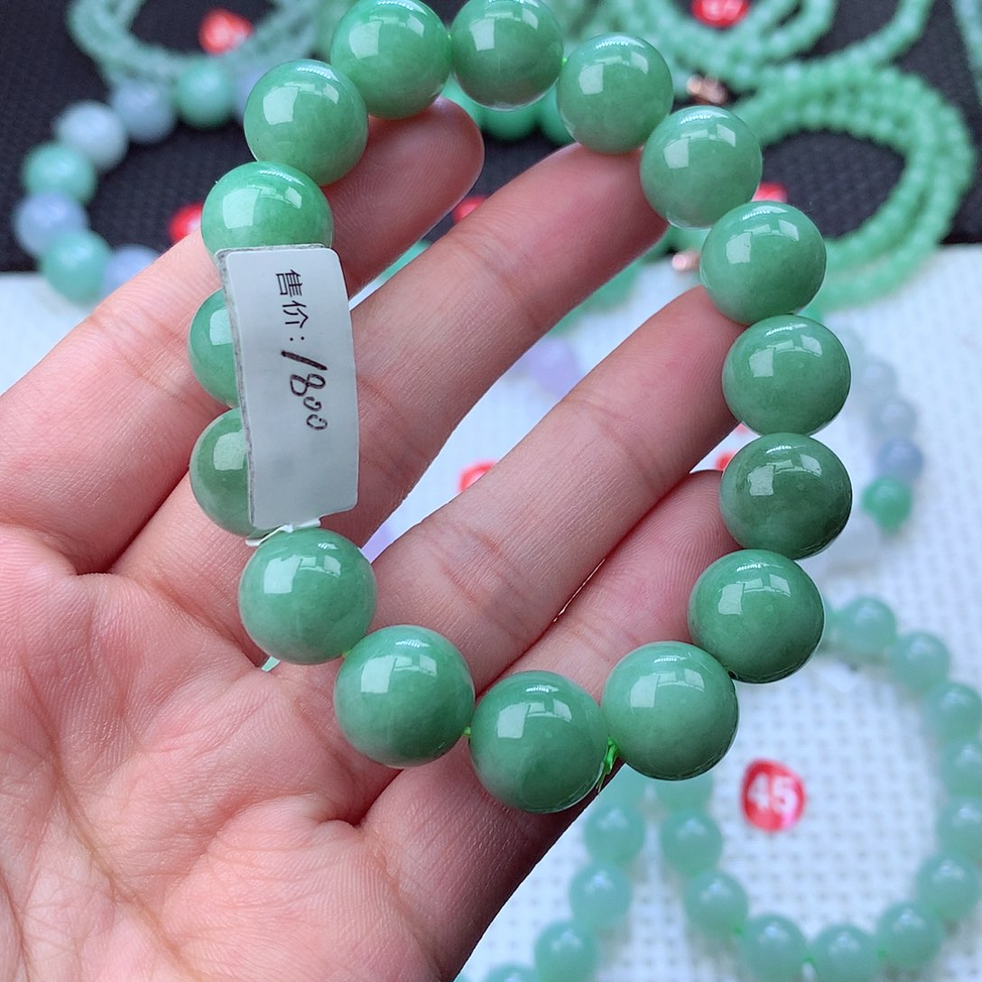 翡翠未镶嵌毛衣链