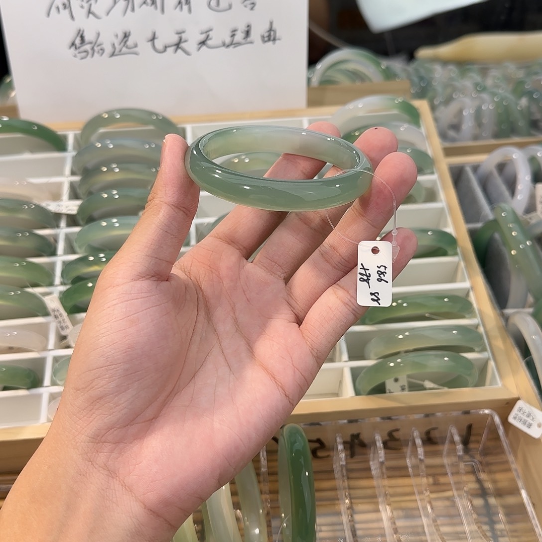 手镯玛瑙/玉髓未镶嵌圈口58.6