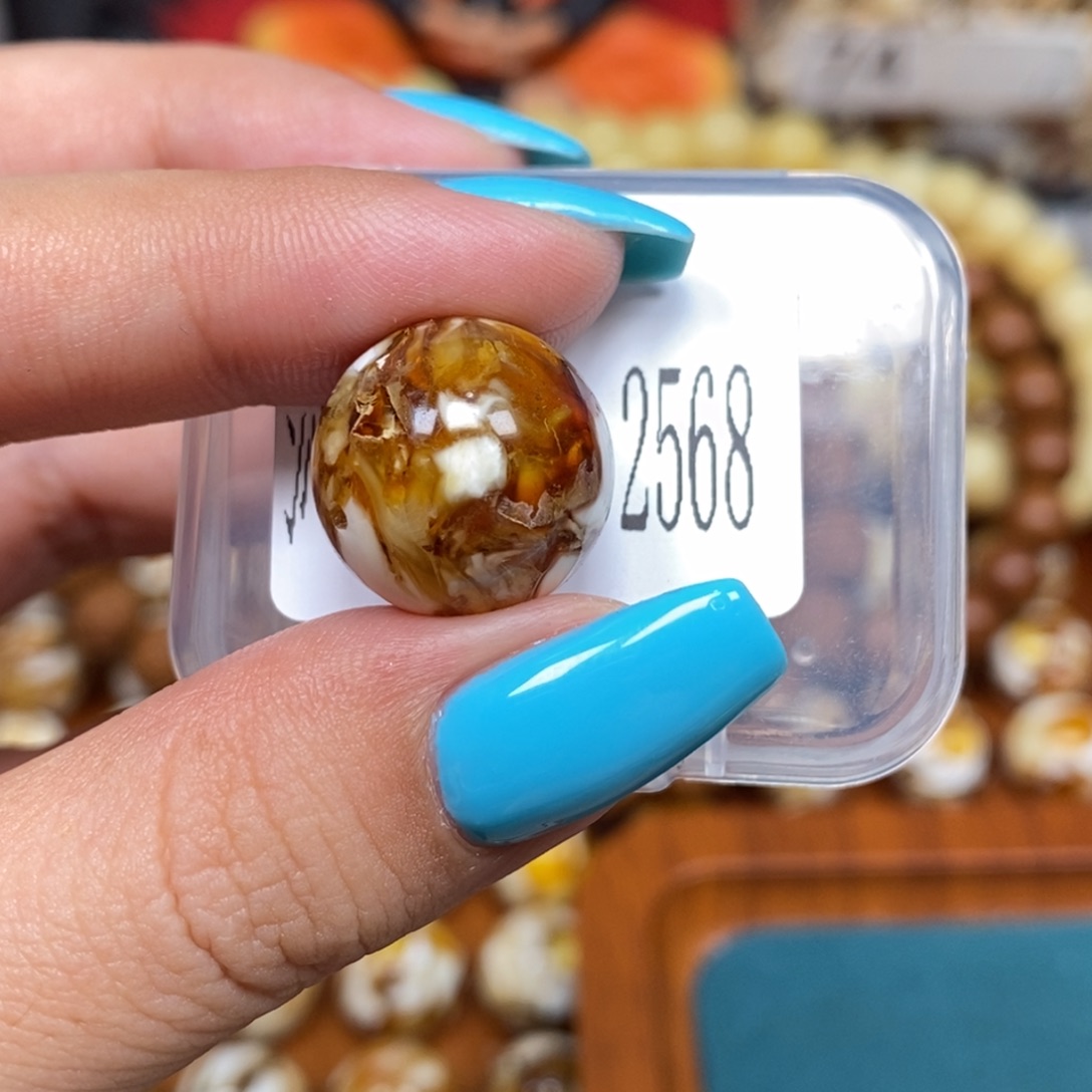 蜜蜡未镶嵌珠宝奇石2568