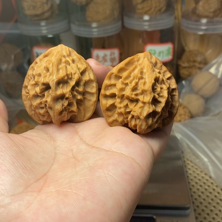 核桃手串/手链龙鳞狮子头