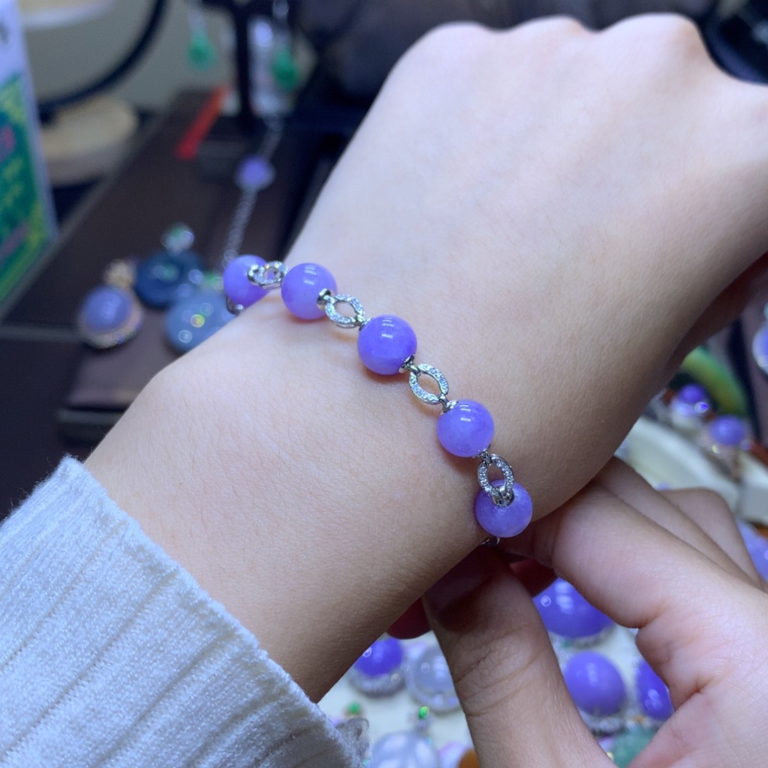 翡翠颈饰18K金镶嵌拜*女翡翠