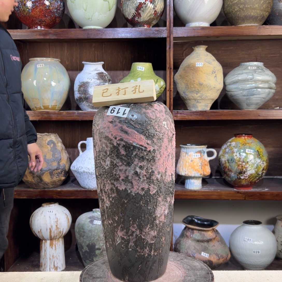 摆件119华庭街上的时候了