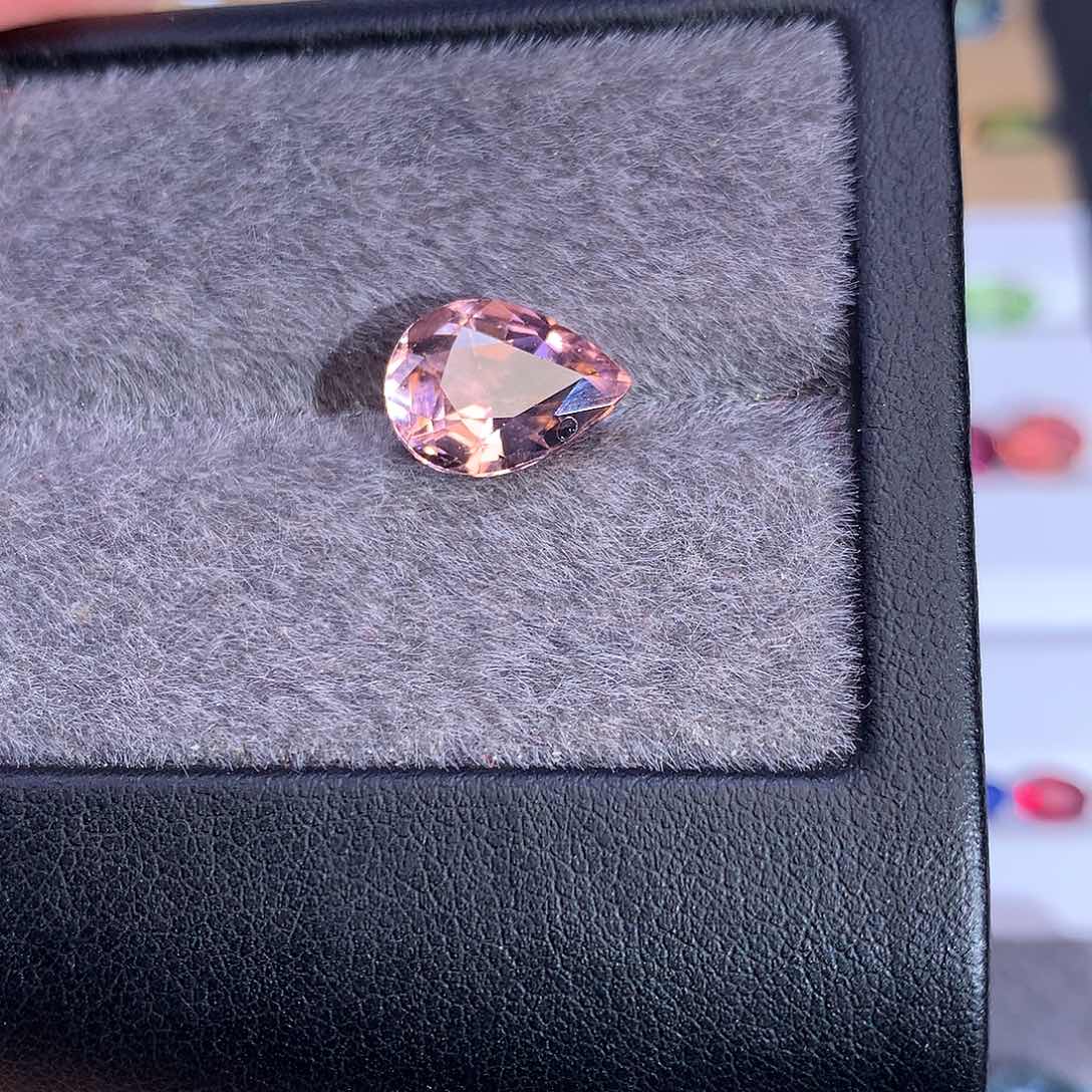 碧玺珠宝奇石未镶嵌3.3ct