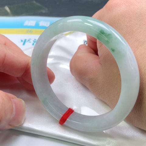 翡翠手镯未镶嵌0049号