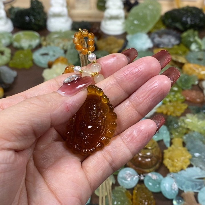 蛇纹石玉未镶嵌吊坠菠*蜜