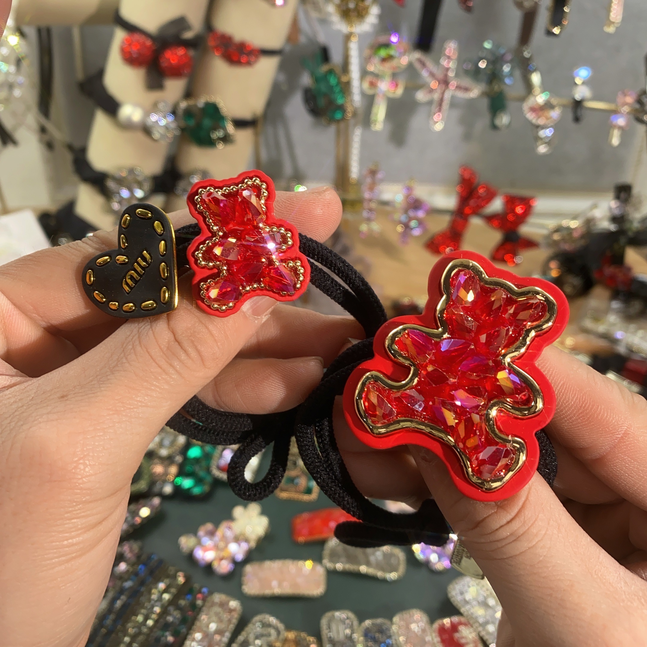 F0003-红色-新年款-可爱熊-发圈