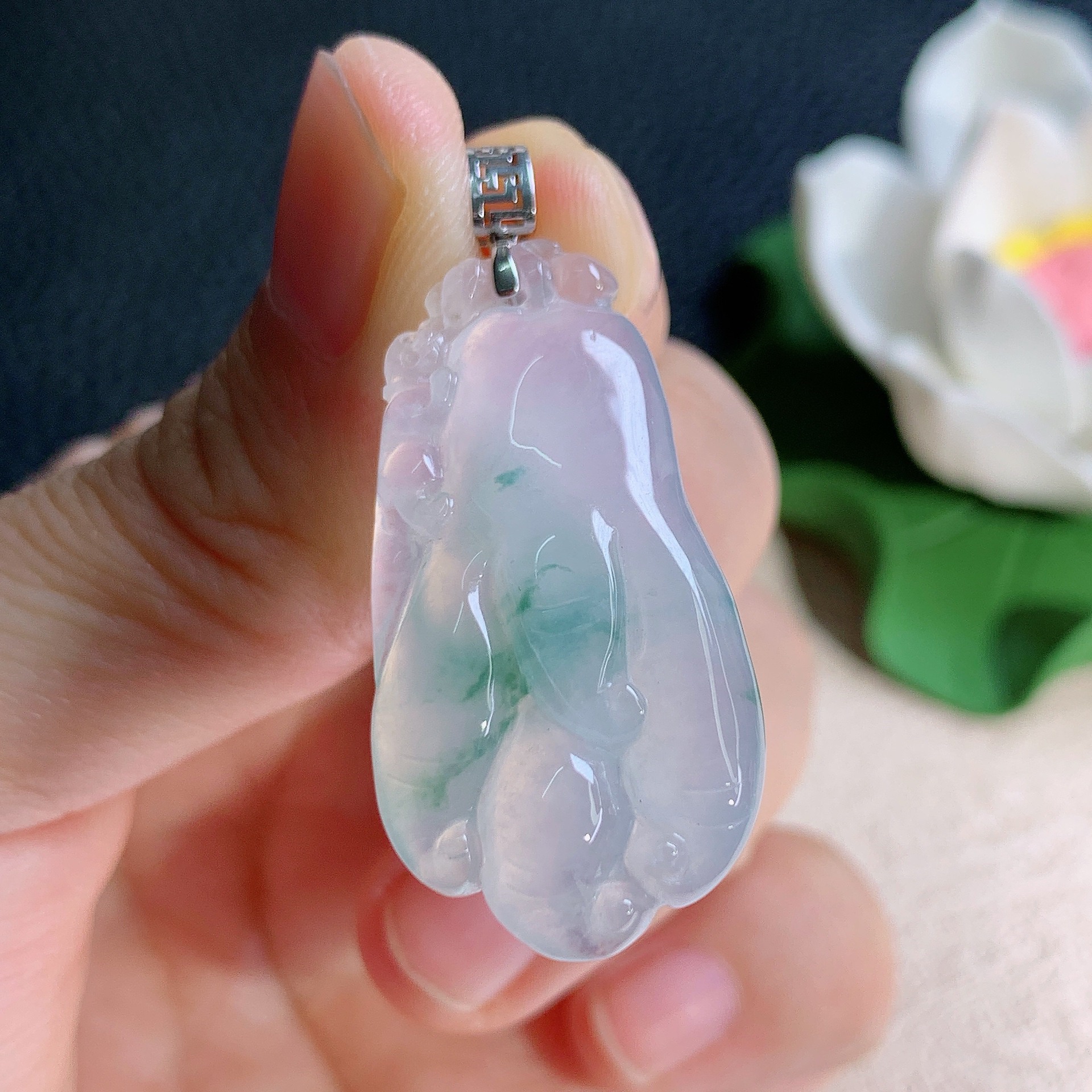 缅甸天然翡翠A货老坑冰种飘花福瓜吊坠精品时尚气质35.7*18.3*6.7