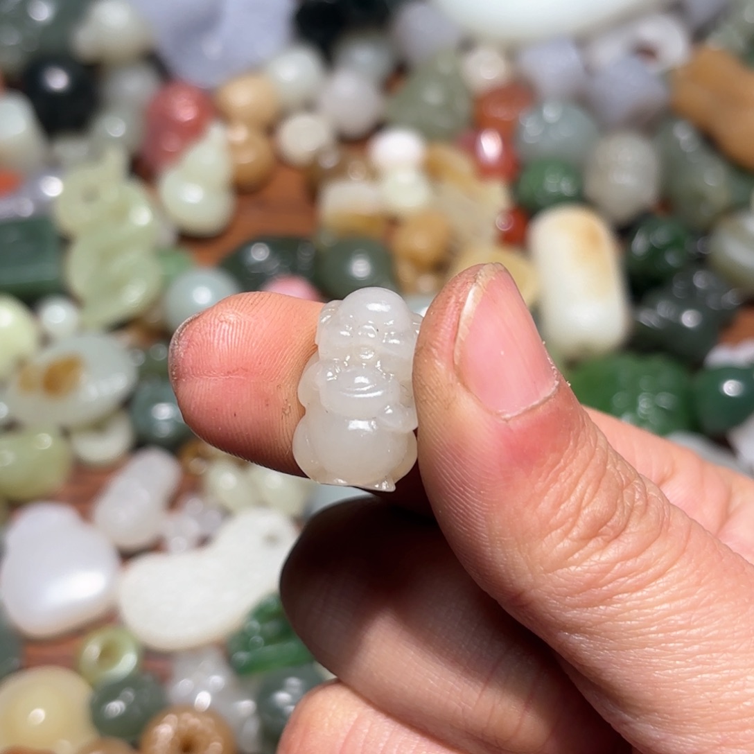 和田玉吊坠(不含链)银S925镀金镶嵌L****d