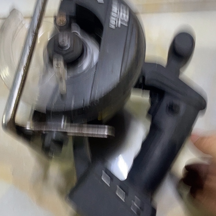 75电圆锯裸机66666666666