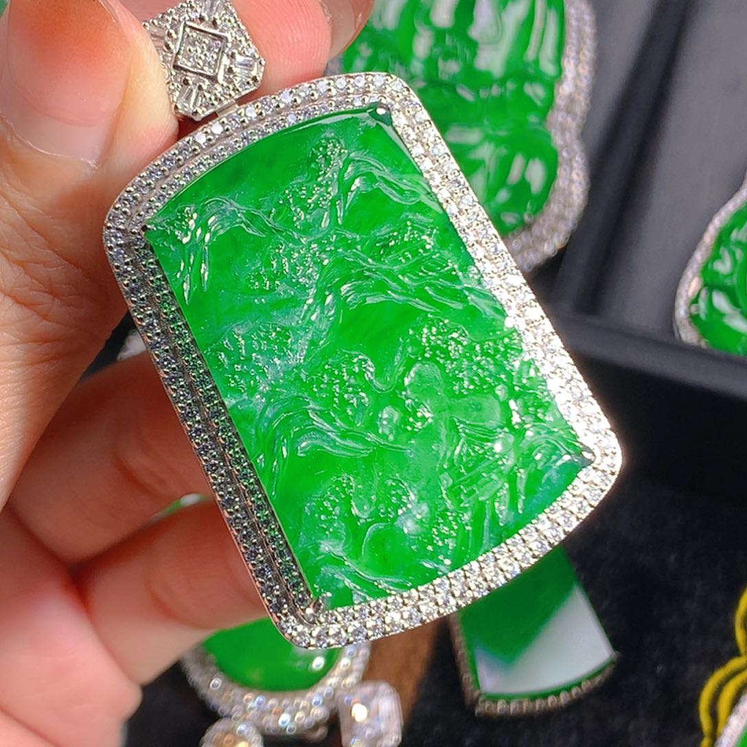 翡翠吊坠(不含链)未镶嵌