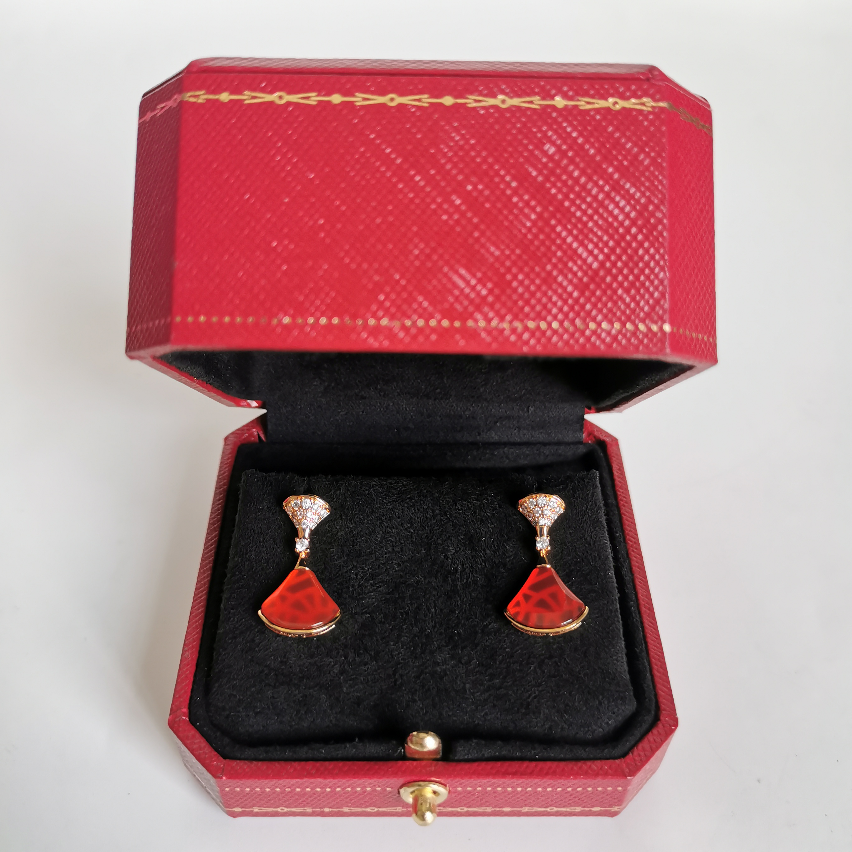 4596耳钉--收藏级轻奢时尚设计首饰送礼盒