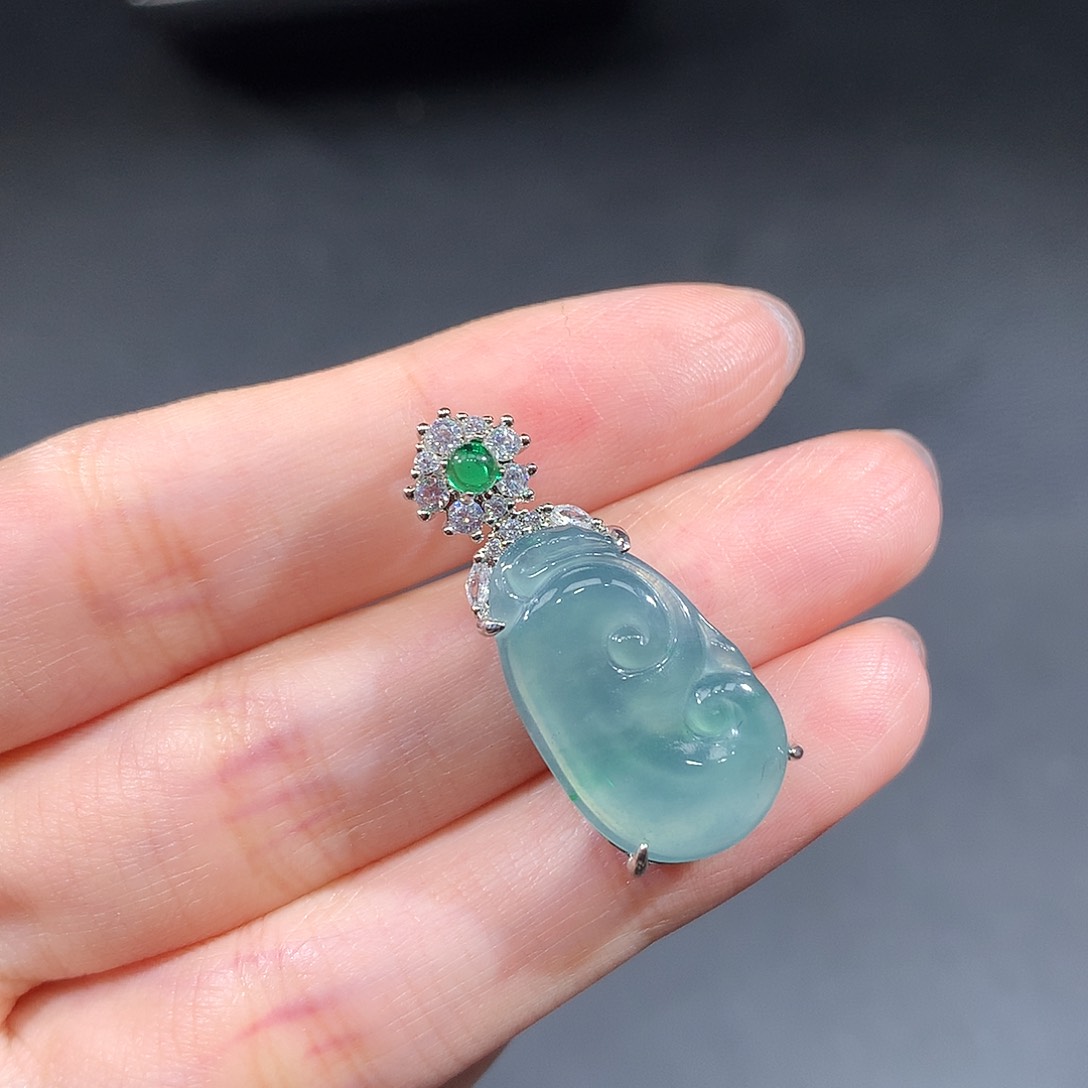 未镶嵌戒指翡翠翡翠