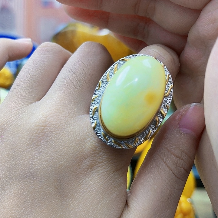 琥珀银S925镶嵌颈饰戒指