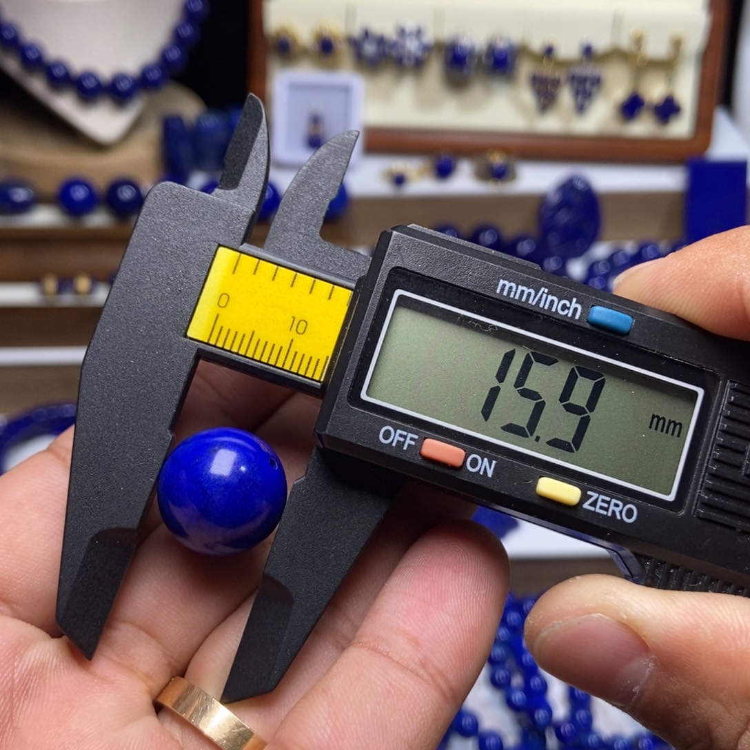光***哥青金石未镶嵌老矿 货头 顶高品 单珠15.9+