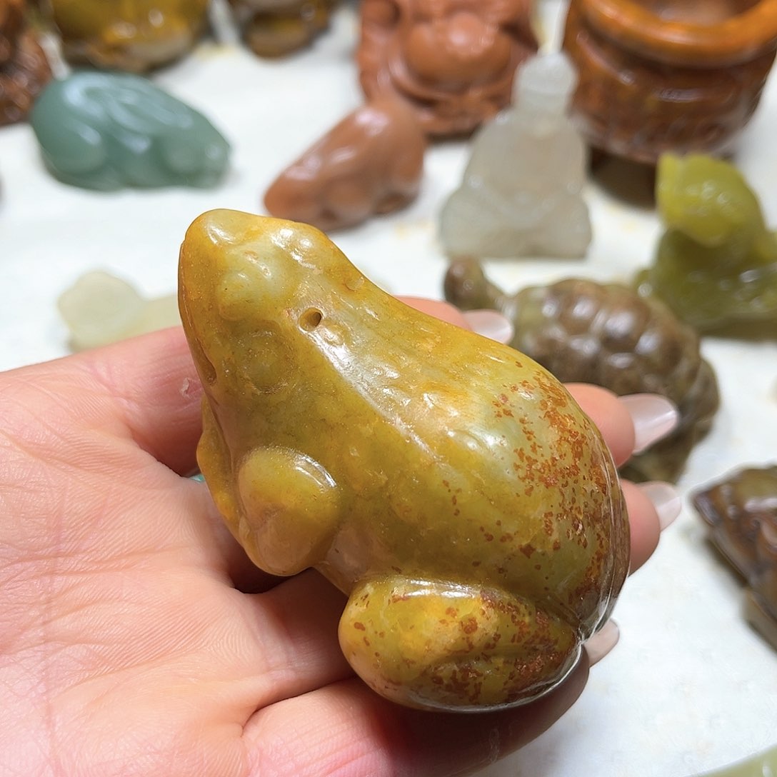 白玉菩提吊坠白玉菩提吊坠