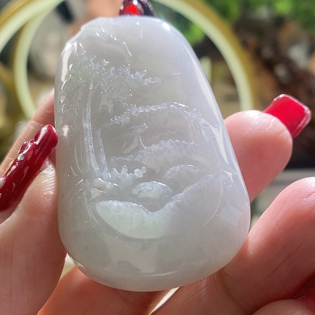 【闪购商品】翡翠颈饰未镶嵌山水